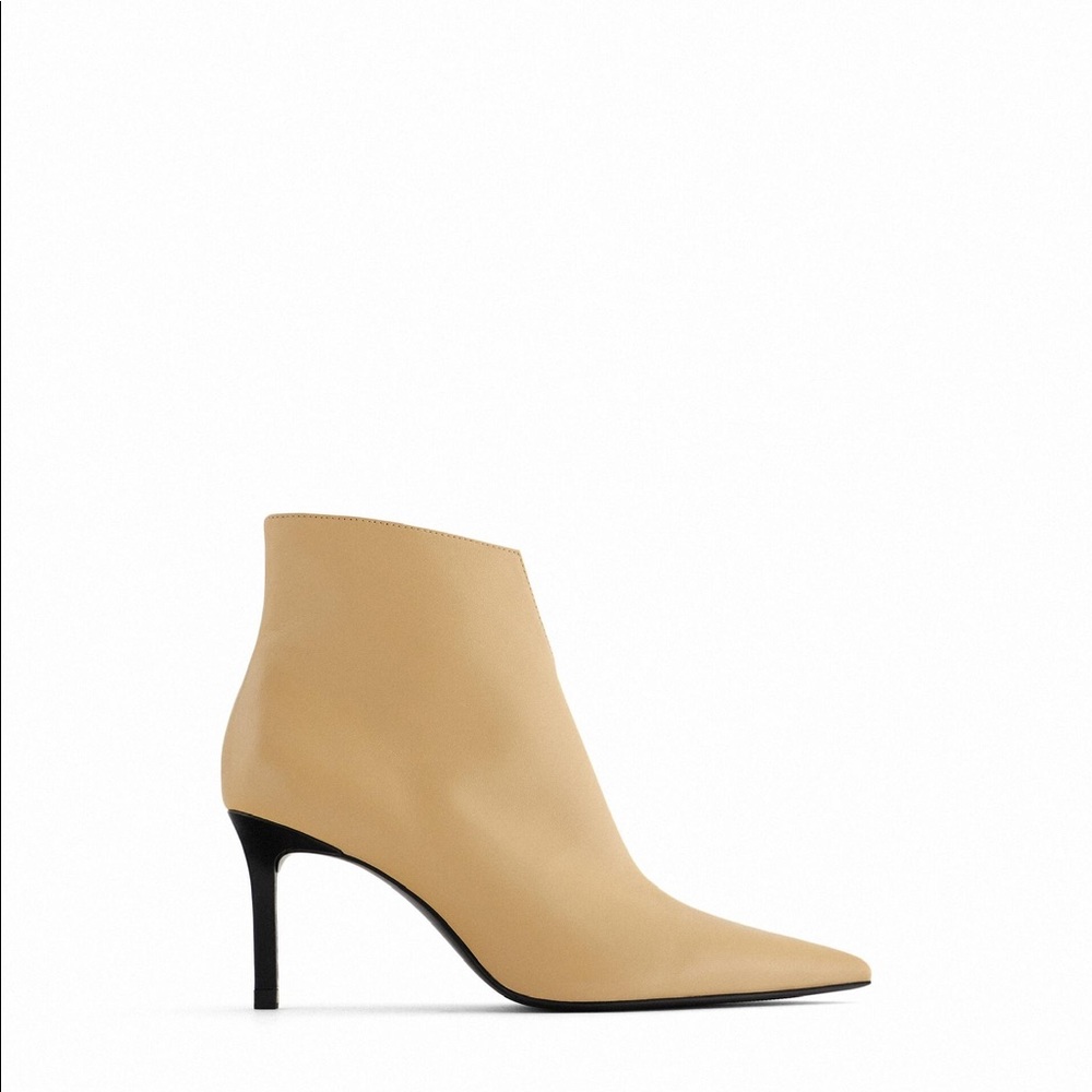 ZARA Pointed Leather Heeled Ankle Boots